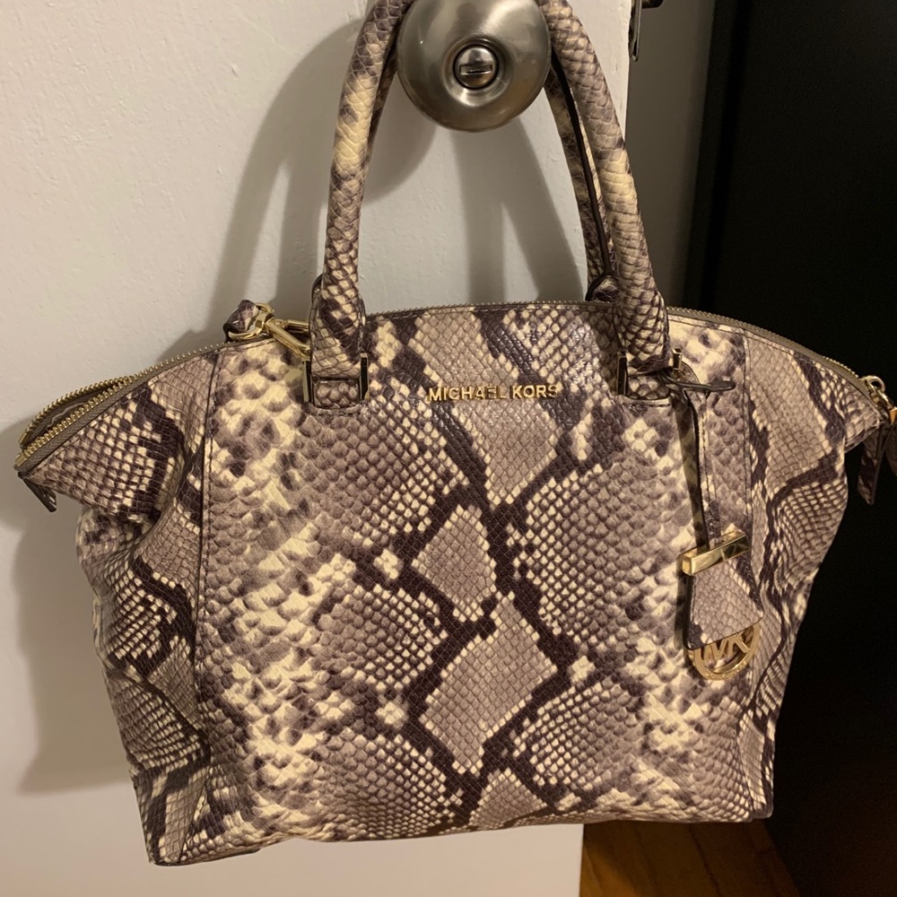 Michael Kors Elson Large Convertible Satchel